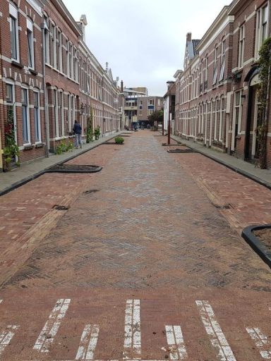bestrating toussaintstraat emmakwartier De nieuw aangelegde bestrating in de Toussaintstraat