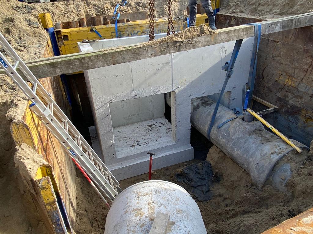 gemeente aalsmeer 1e jc mensinglaan beton put hondenhok inspectieput riool 3